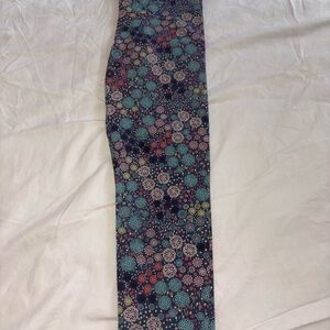 Tea Collection Blue Floral Cropped Leggings 10